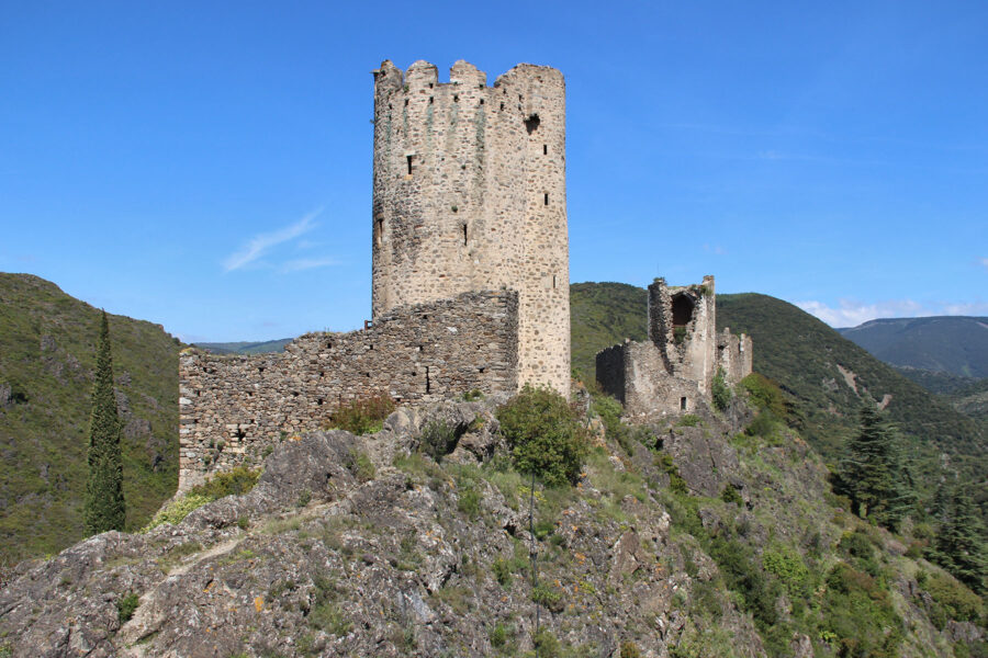 Les Châteaux de Lastours