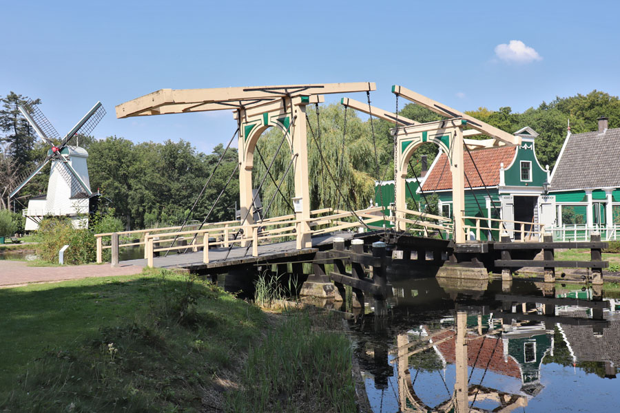 Nederlands Openluchtmuseum - Zugbrücke