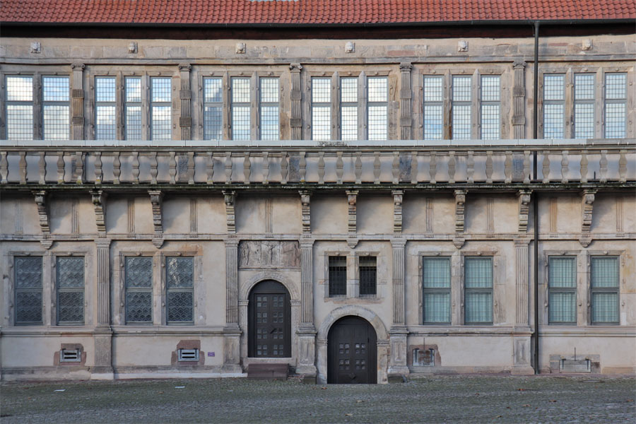 Schloss Brake - Hof