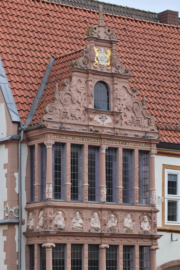 Lemgo - Rathaus - Apothekenerker