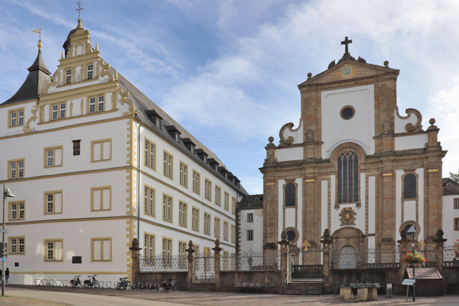 Paderborn - Jesuitenkirche und Gymnasium
