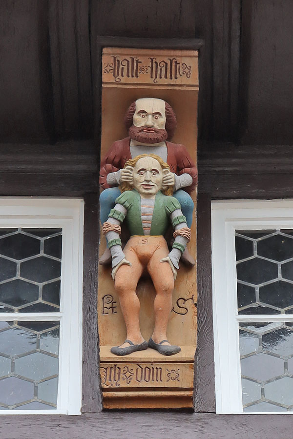 Frankenberg - Rathaus - Konsole (Unterrmarkt)