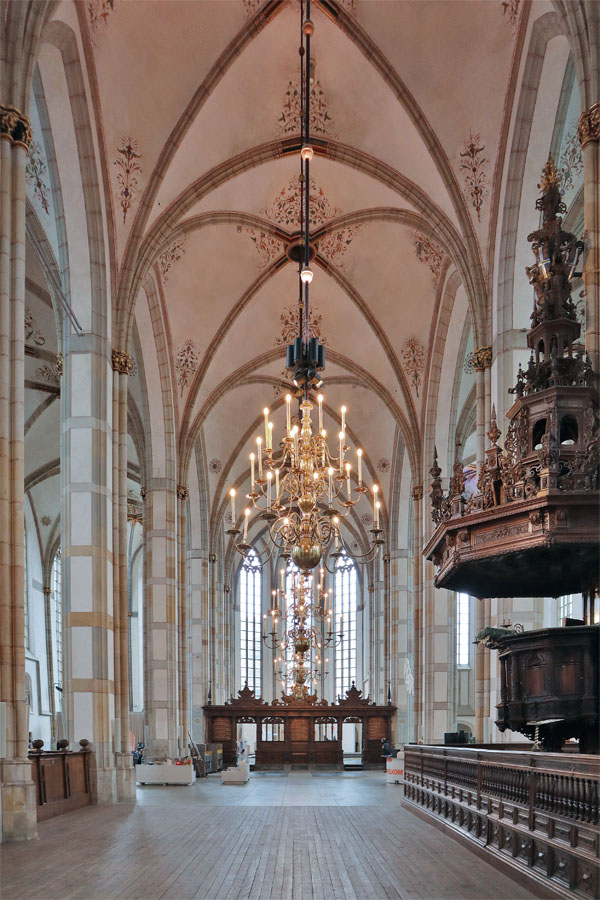 Zwolle - Grote Kerk - Mittelschiff