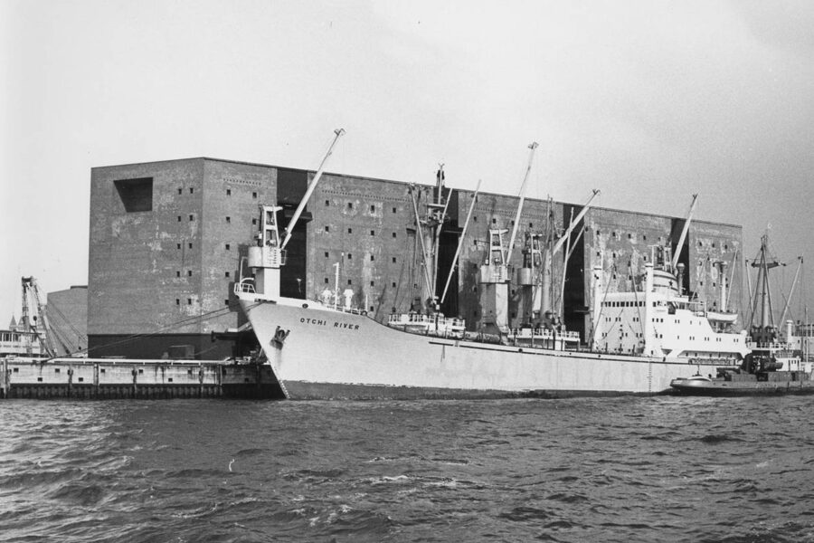 Hamburg - Kaispeicher 1967